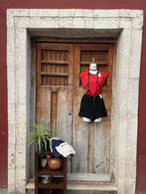 Translation missing: es.sections.featured_product.gallery_thumbnail_alt