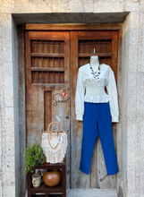 Translation missing: es.sections.featured_product.gallery_thumbnail_alt